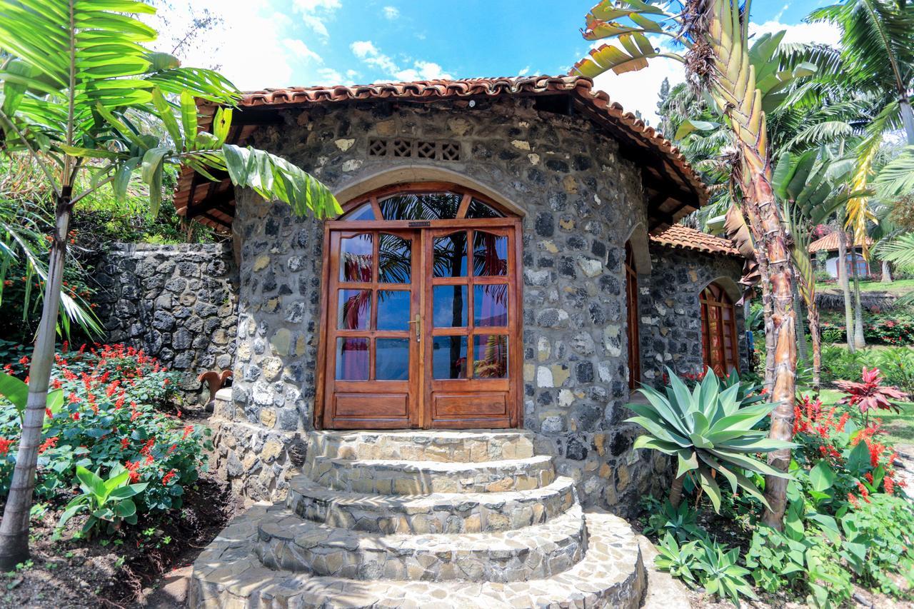 The Palm Beach Resort Gisenyi Buitenkant foto
